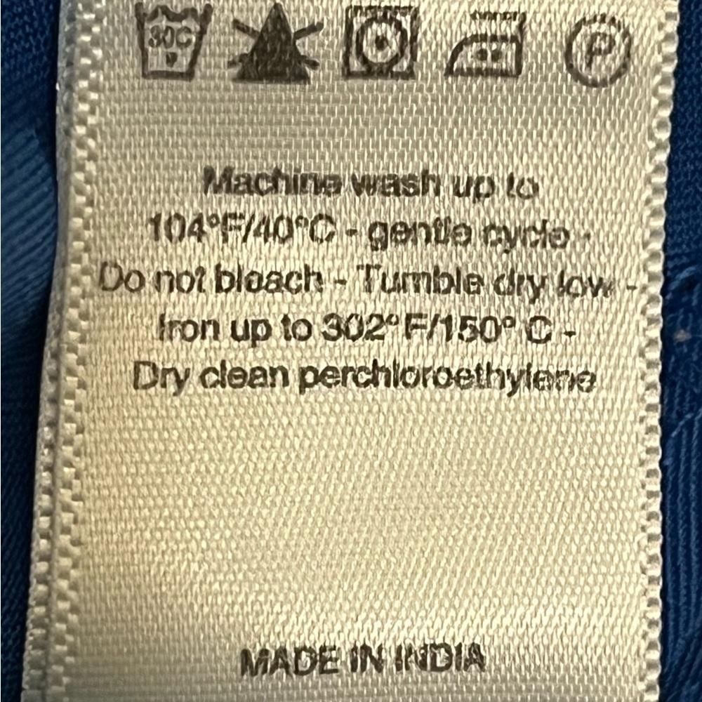 Mandala • Royal Blue 2 Pocket Scrub Top - M - Picture 9 of 9